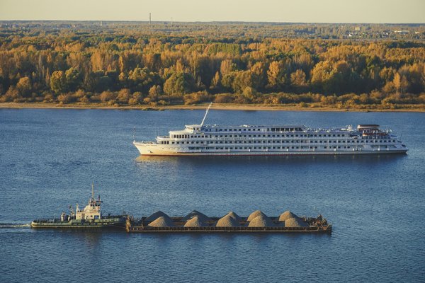 Quels sont les meilleurs itinéraires pour une croisière sur le fleuve Volga en Russie?